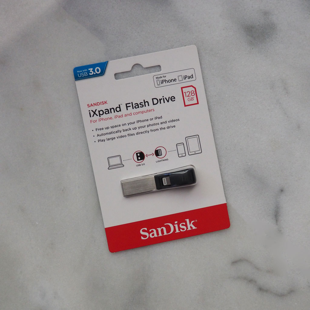Sandisk-iXpand-Flash-Drive-1