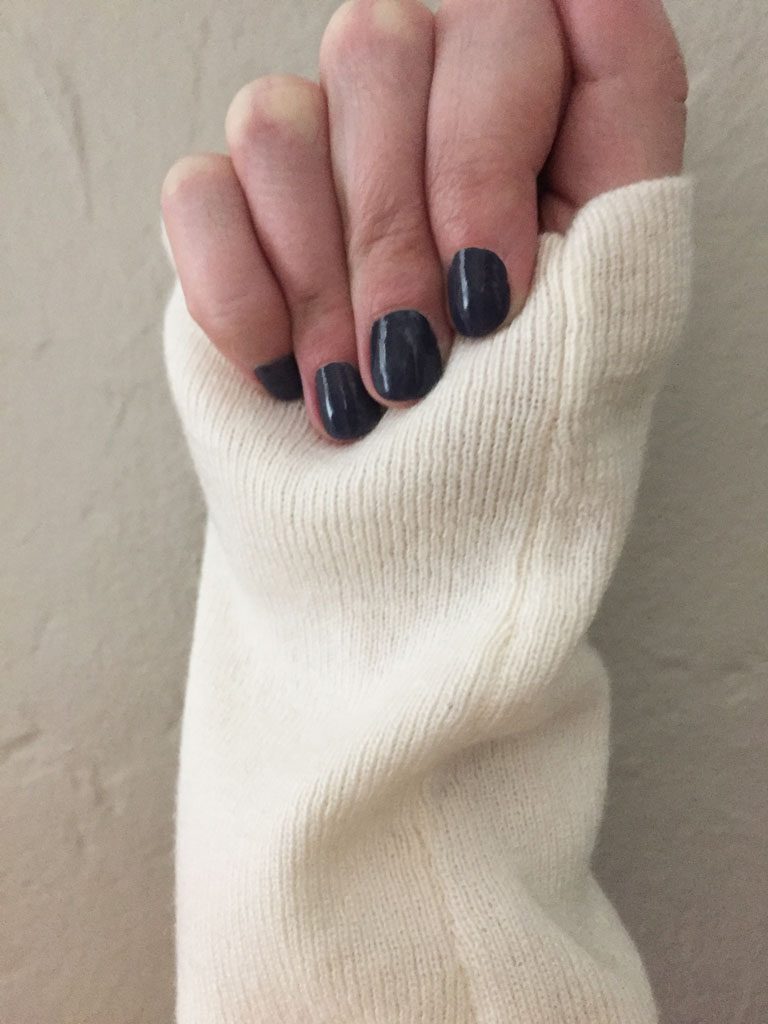 nails
