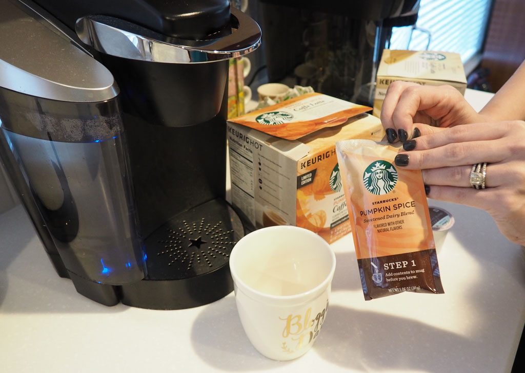 starbucks-caffe-latte-2