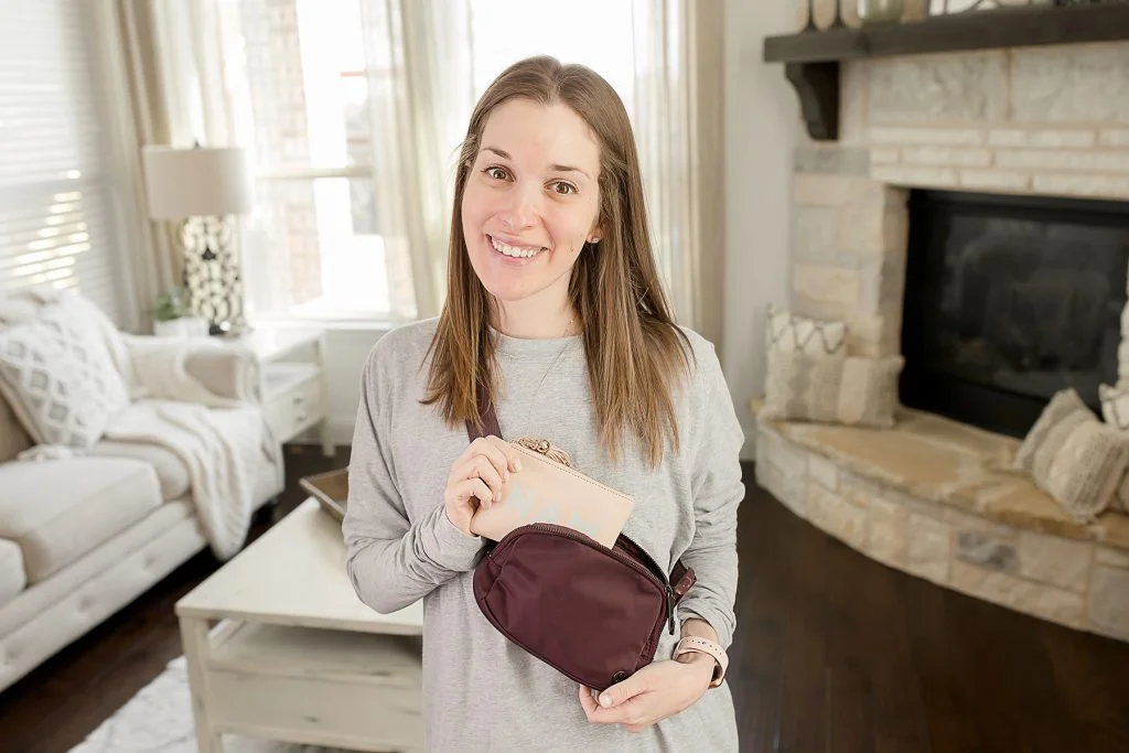 Lululemon Belt Bag Review - It Starts With Coffee - Blog by Neely Moldovan  — Lifestyle, Beauty, Motherhood, Wellness, Travel